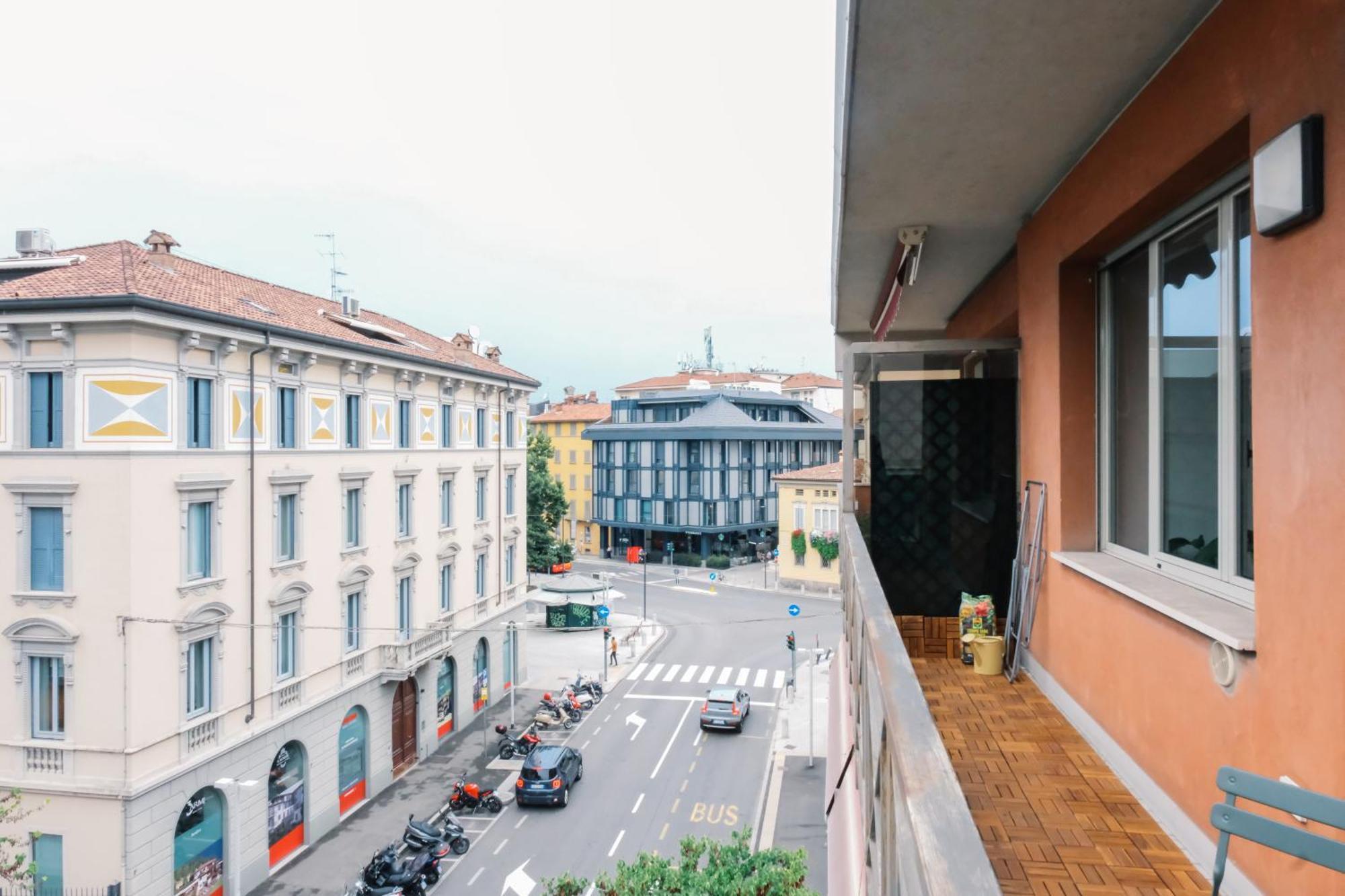 Flora Inn, Paglia 2 - Nel Cuore Del Centro Citta Bergamo Kültér fotó