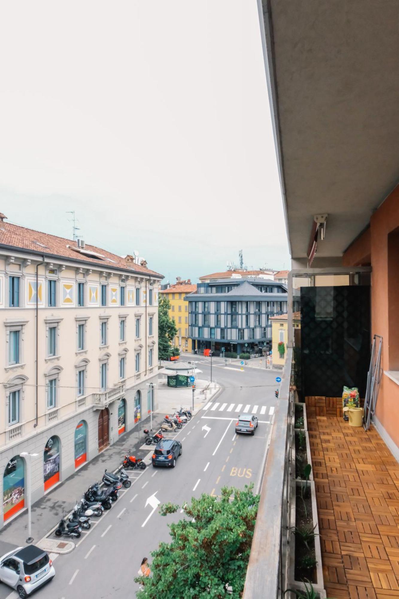 Flora Inn, Paglia 2 - Nel Cuore Del Centro Citta Bergamo Kültér fotó